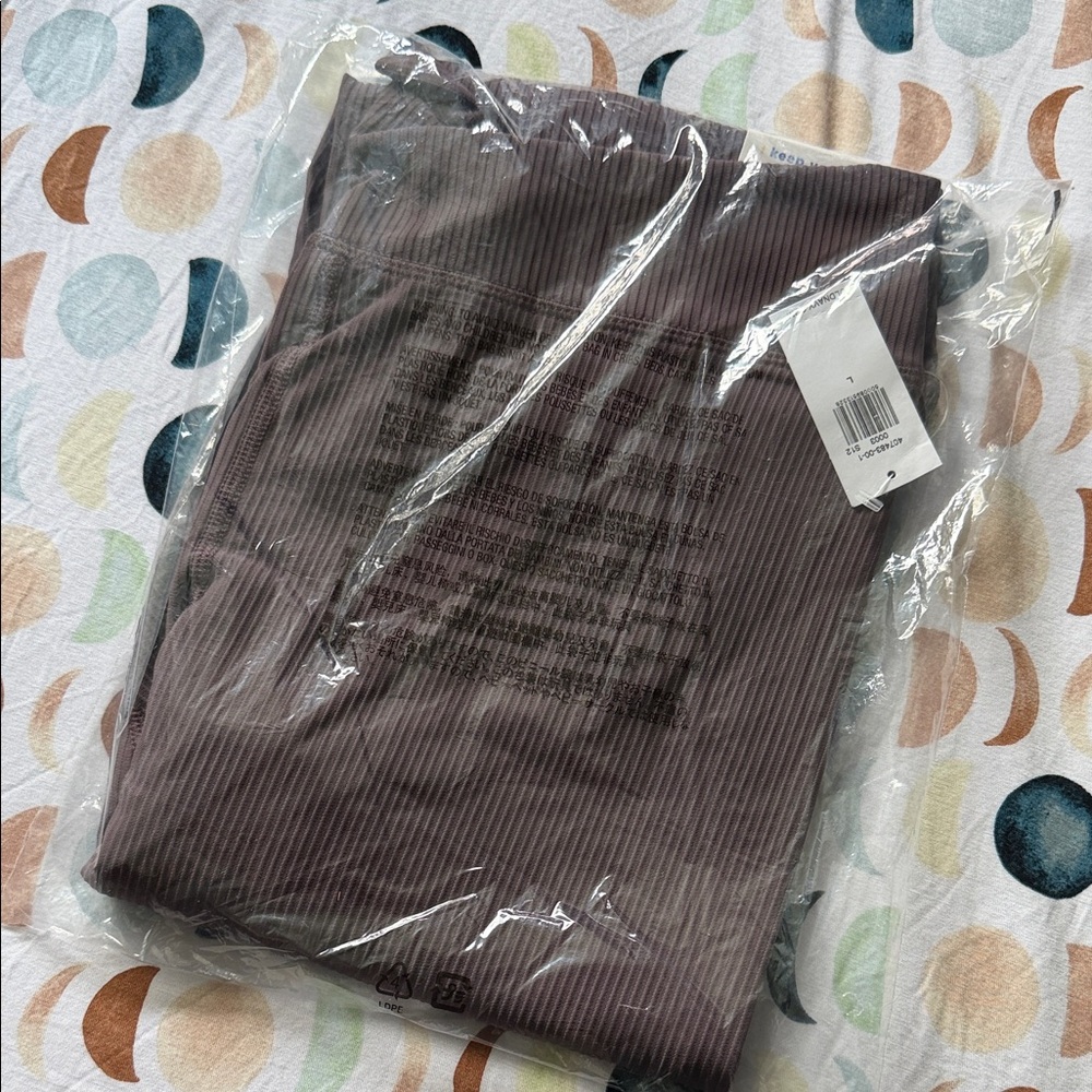 Old Navy Ribbed Leggings in Mauve Brown